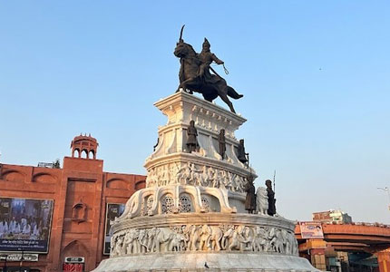 Self Drive Cars in Amritsar