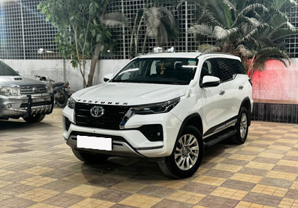 Self Drive Cars in Nakodar