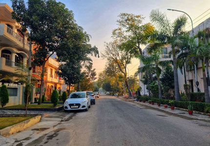 Self Drive Cars in Kapurthala