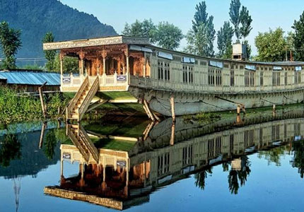 Amritsar to Kashmir Self Drive Tour Package